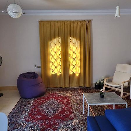 Lovely One-Bedroom Condo With Garden View Кайро Екстериор снимка